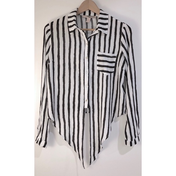 🌺Host Pick🌺Women’s Forever 21 Blouse - Picture 3 of 7